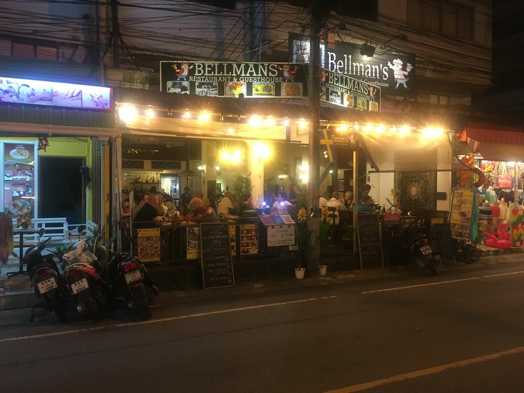 Bellmans Restaurant & Guesthouse Karon Ngoại thất bức ảnh