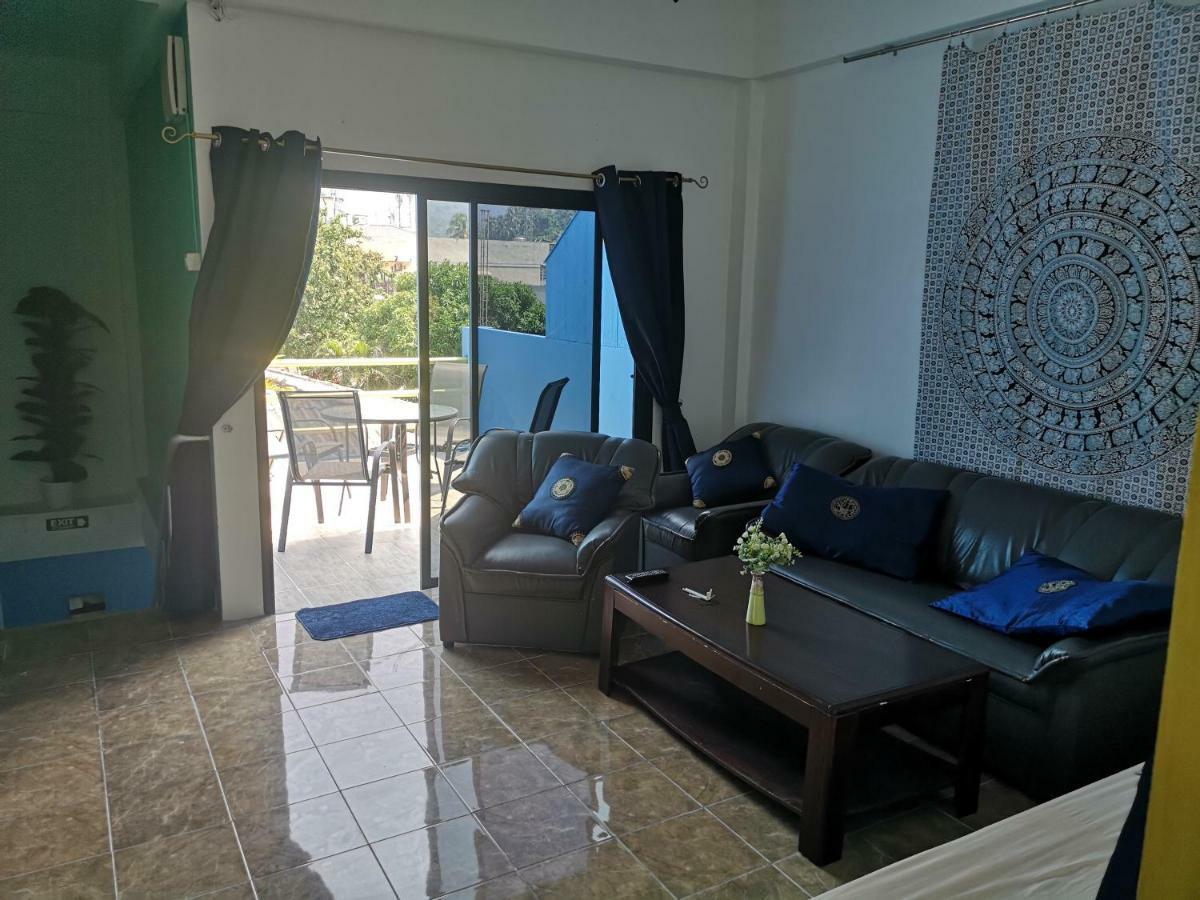 Bellmans Restaurant & Guesthouse Karon Ngoại thất bức ảnh