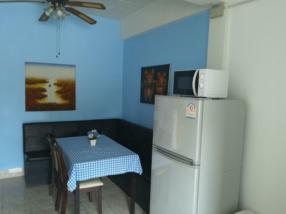 Bellmans Restaurant & Guesthouse Karon Ngoại thất bức ảnh